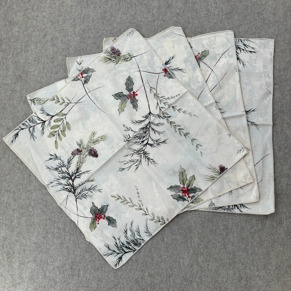 St Nicholas Alpine Season Fabric Napkins 19" set/4 ivory pinecones berries‎ Xmas